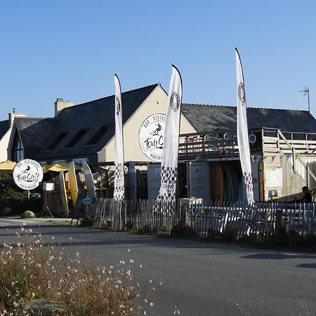 Les Volets Bleus Bed and Breakfast Saint-Guénolé Buitenkant foto